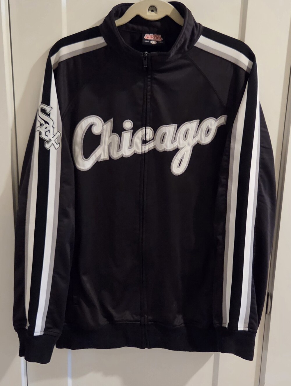 Stitches MLB Chicago White Sox Full-Zip Track Jacket - Black & Grey - Size Large